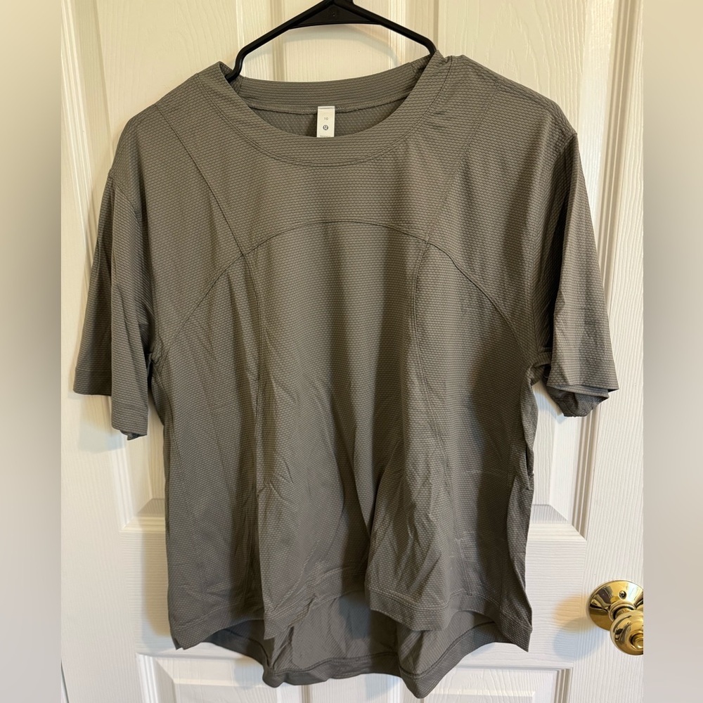 Lululemon top